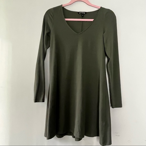 Express Dress - Picture 7 of 7